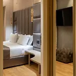 Ara Di Marte Home
