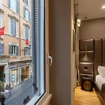 Ara Di Marte Home